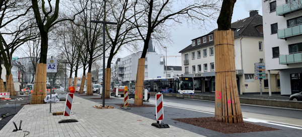 Erste Busspur an der neuen ZOH wird in Betrieb genommen