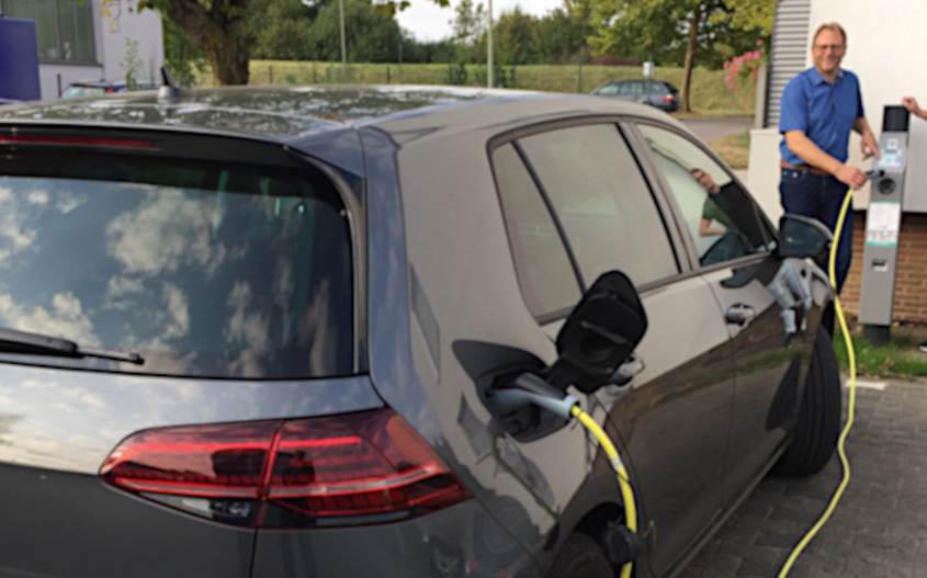 PaderSprinter: Ladesäulen am Betriebshof für Elektroautos