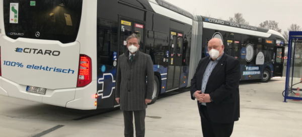 PaderSprinter präsentiert ersten Elektrobus für Paderborn